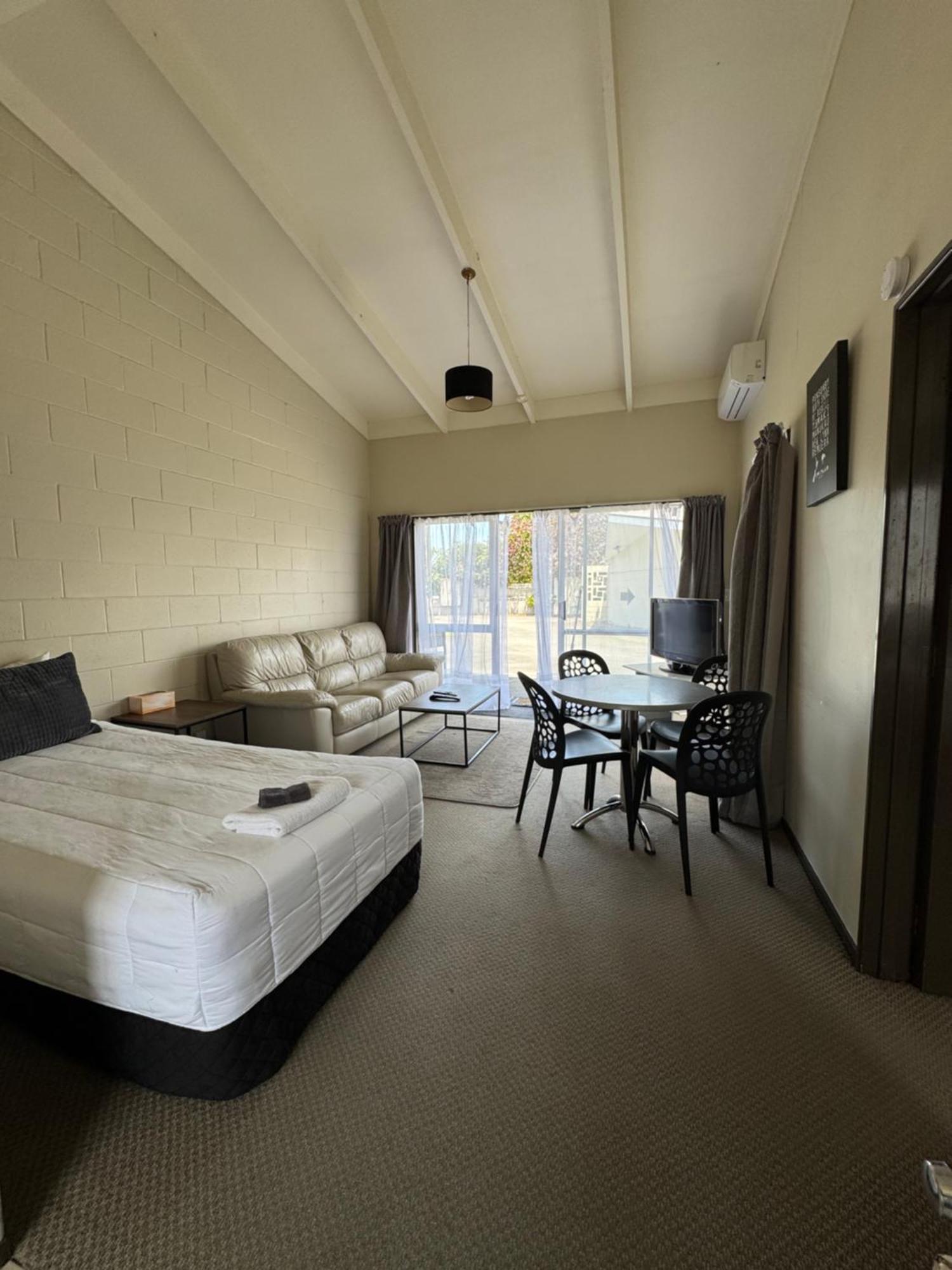 Fountain Court Motel 타우랑가 외부 사진